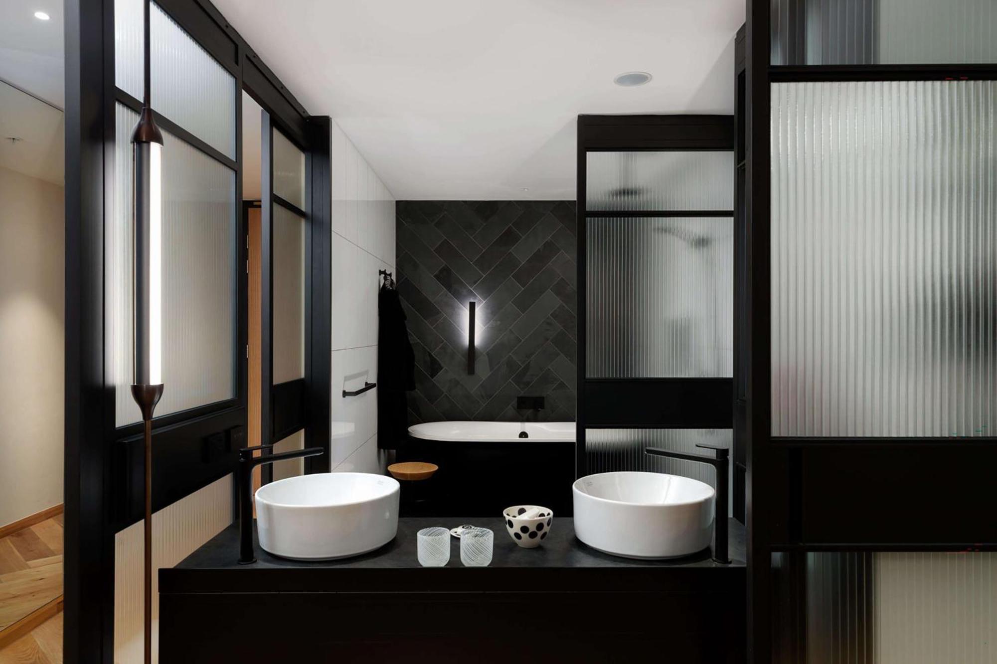 Qt Melbourne Hotel Exterior foto Bathroom